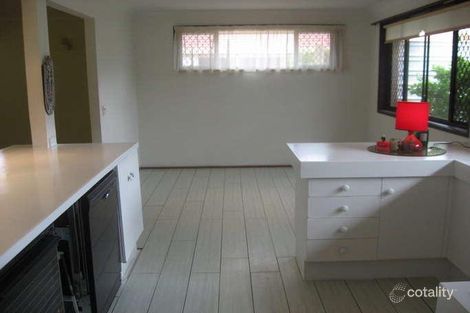 Property photo of 3 Anthony Drive Burleigh Waters QLD 4220