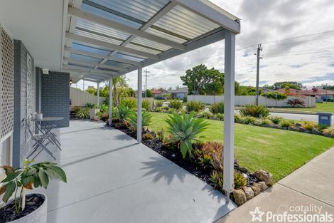 Property photo of 12 Murchison Road Cooloongup WA 6168