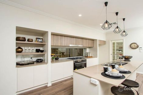 Property photo of 423 Looby Crescent Pimpama QLD 4209