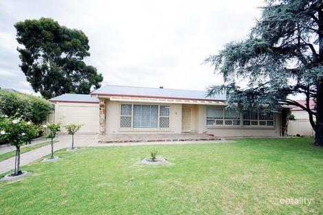 8 Mcglasson Ave, Glenelg North, SA 5045