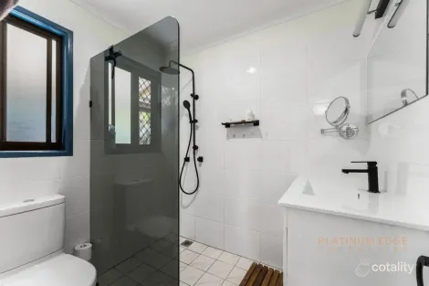 Property photo of 22-26 Farwell Close Kooralbyn QLD 4285