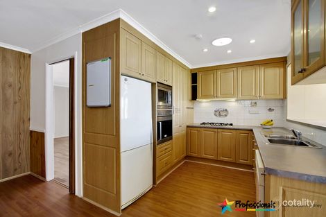 Property photo of 18 Polonia Avenue Plumpton NSW 2761
