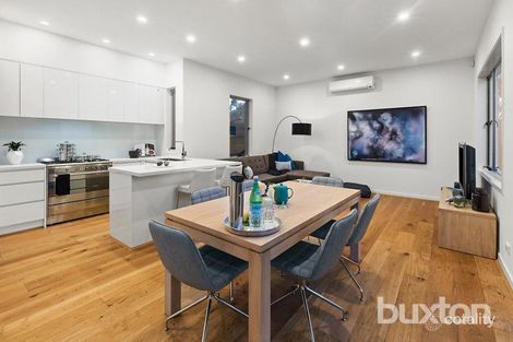 Property photo of 2 Clarence Street Bentleigh East VIC 3165