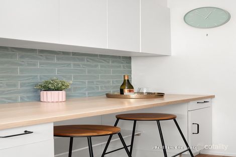 Property photo of 2/3 Wilkins Avenue Beaumaris VIC 3193