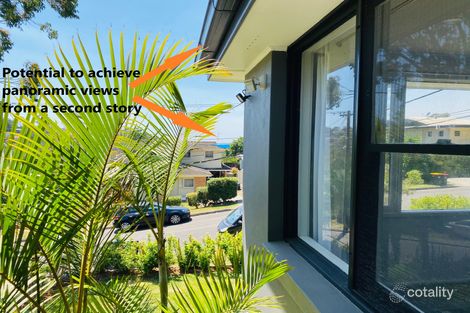 Property photo of 35 Kokoda Crescent Beacon Hill NSW 2100