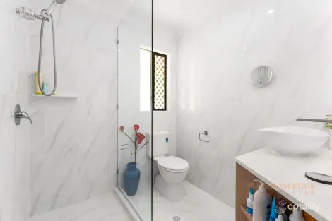 Property photo of 71 Markwell Drive Kooralbyn QLD 4285