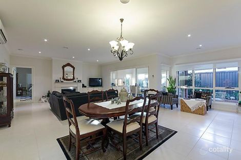 Property photo of 21 White Gum Drive Hamlyn Heights VIC 3215