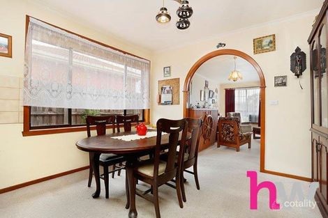 Property photo of 3 Seymour Close Grovedale VIC 3216