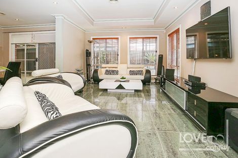 Property photo of 18 Parklands Drive Thomastown VIC 3074