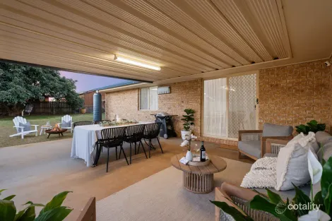 Property photo of 245 Alderley Street Centenary Heights QLD 4350