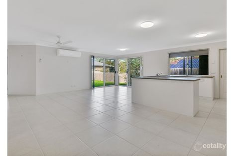Property photo of 7 Yale Circuit Forest Lake QLD 4078