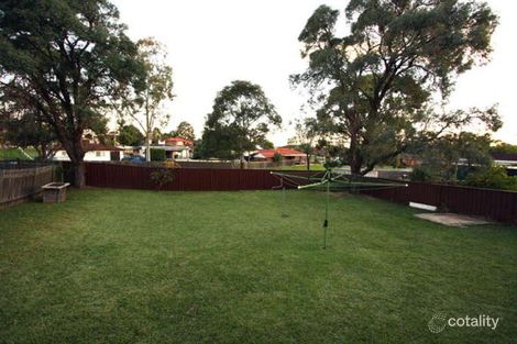 Property photo of 32 Veronica Crescent Seven Hills NSW 2147