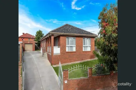 Property photo of 30 Glencairn Crescent Broadmeadows VIC 3047