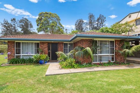 8 Warrell Cl, Scotts Head, NSW 2447