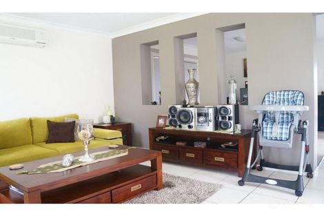 Property photo of 51 Littleton Road Richlands QLD 4077