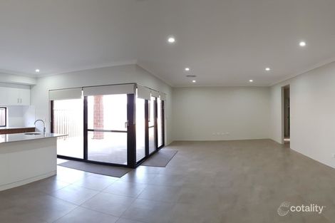 Property photo of 6 Hickman Drive Piara Waters WA 6112