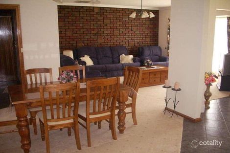 Property photo of 148 Victoria Parade Bordertown SA 5268