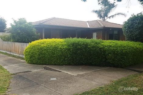 Property photo of 37 Willora Crescent Cranbourne West VIC 3977
