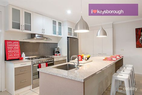 Property photo of 10 Georgia Place Keysborough VIC 3173