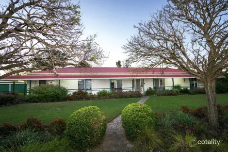 47 HALLS RD, YANGAN, QLD 4371