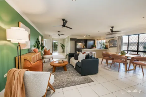 Property photo of 6 Lochern Way Bushland Beach QLD 4818