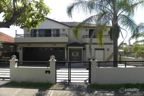 18 Faux St, Wiley Park, NSW 2195