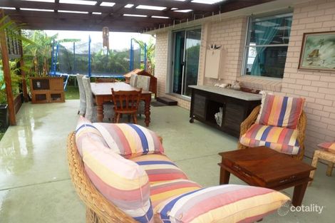 8 Waterman St, Old Bar, NSW 2430