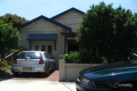 44 Bouvardia St, Russell Lea, NSW 2046