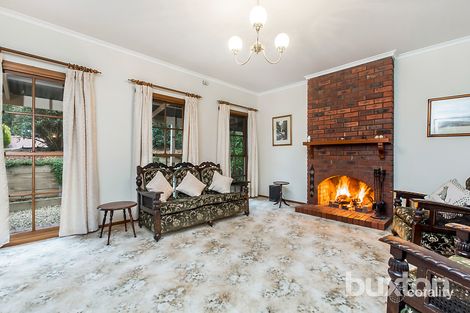 Property photo of 21 Tintinara Crescent Belmont VIC 3216