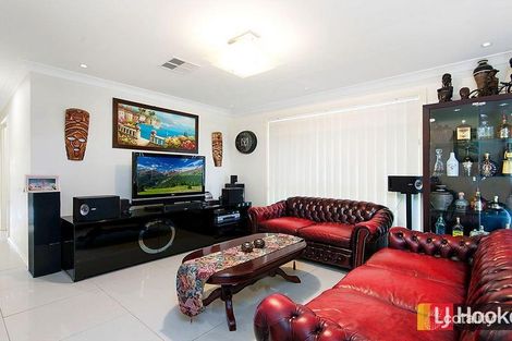 Property photo of 3 Glennis Close Glendenning NSW 2761