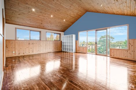 Property photo of 23 Brolga Crescent Wandana Heights VIC 3216