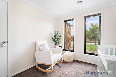 Property photo of 23 Carmichael Court Sebastopol VIC 3356