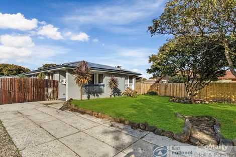 Property photo of 9 Piedmont Close Endeavour Hills VIC 3802