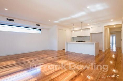 Property photo of 26 De Havilland Avenue Strathmore Heights VIC 3041