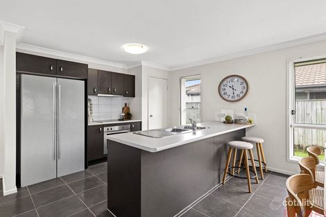 Property photo of 14 Citrus Grove Little Mountain QLD 4551