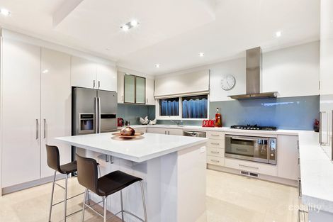 Property photo of 14 Wolangi Court Greensborough VIC 3088
