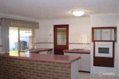 Property photo of 8 Hibiscus Mews Canning Vale WA 6155