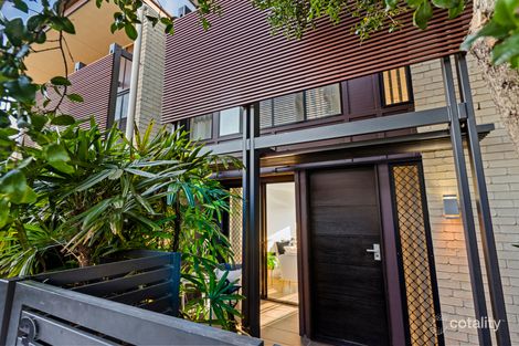 Property photo of 3/1914 Creek Road Cannon Hill QLD 4170