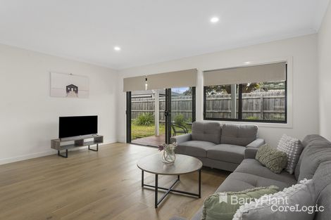 Property photo of 2/99 Swans Way Capel Sound VIC 3940