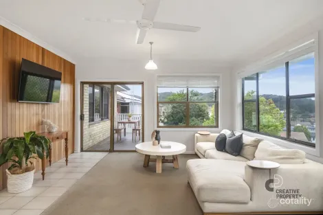 Property photo of 42 Madison Drive Adamstown Heights NSW 2289
