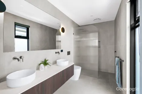 Property photo of 82 Charlotte Street Newport VIC 3015