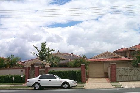 1/64 Bayview St, Runaway Bay, QLD 4216