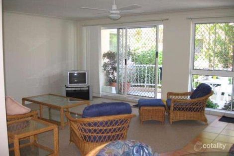 Property photo of 2/156 Surf Parade Broadbeach QLD 4218