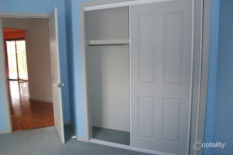 12 James Austin Way, Seabrook, VIC 3028