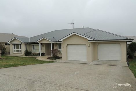 Property photo of 9 Carlyle Avenue Llanarth NSW 2795