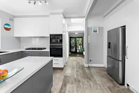 Property photo of 12 Hewitts Avenue Thirroul NSW 2515