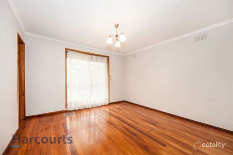 Property photo of 8 Bird Street Deer Park VIC 3023