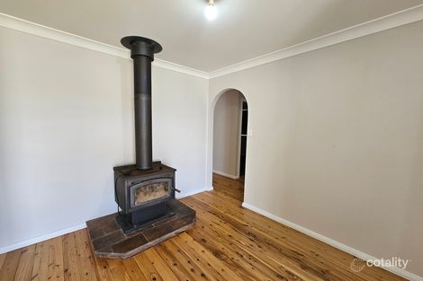 Property photo of 11 Waratah Place Colo Vale NSW 2575