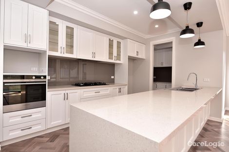 Property photo of 2/16 Pepperell Avenue Glen Waverley VIC 3150