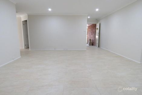 7 Bywong Pl, Bonnyrigg, NSW 2177